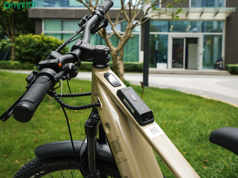 CA Passes E-Bike Laws: Night Rule & App Ban on Speed Unlocking